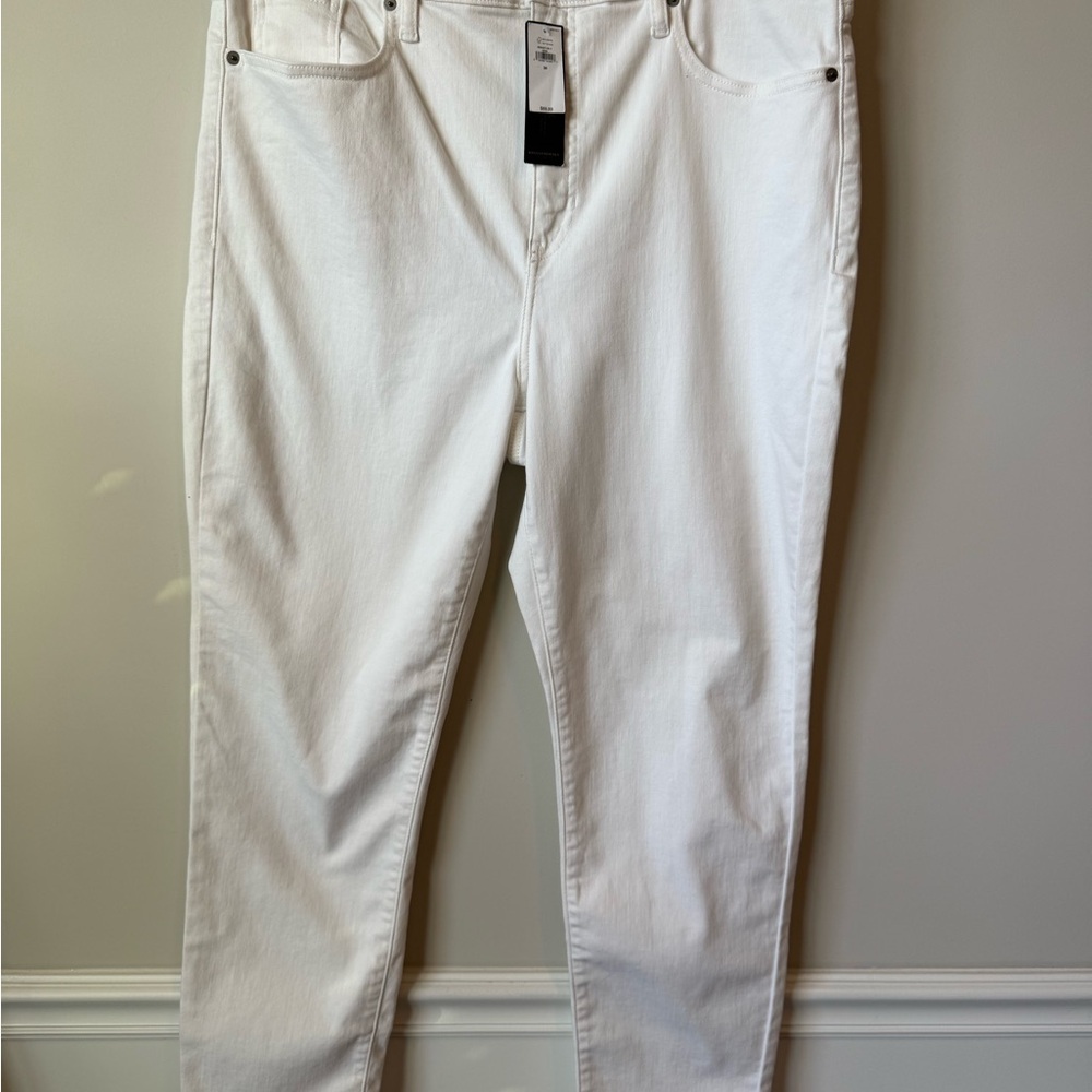 Banana Republic Women's Crisp White curvy jeans size 18 nwt